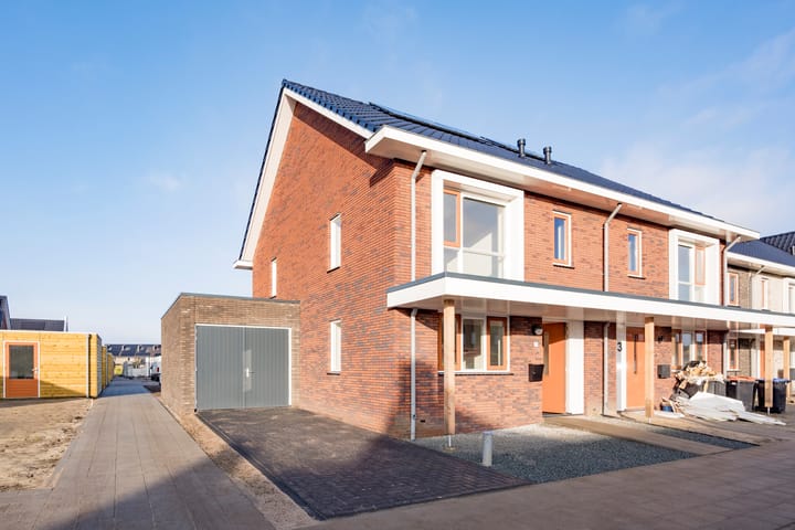 Eengezinswoning, hoekwoning Kiepeloop 1 Barneveld