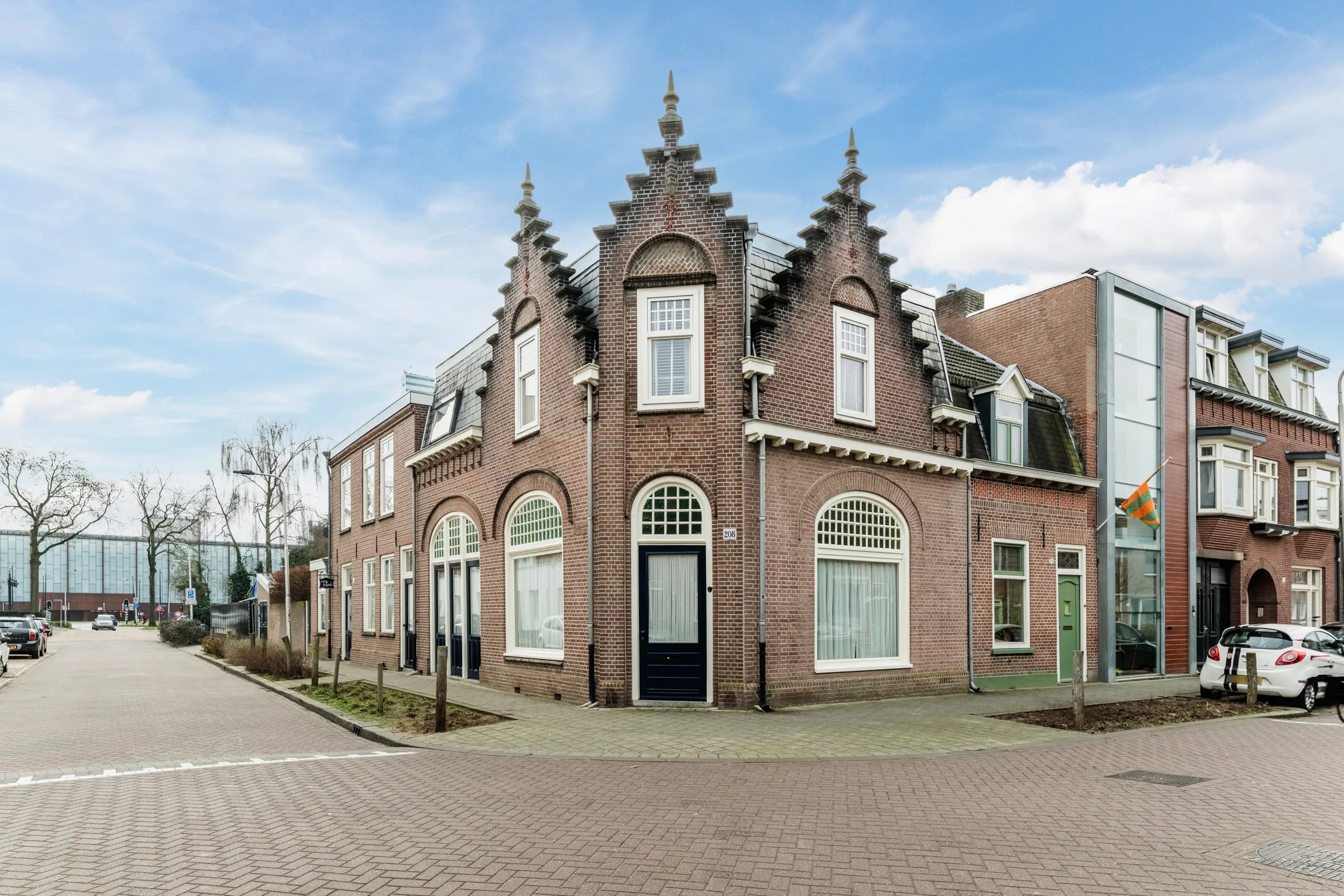 Geschakelde woning Lange Nieuwstraat 208 in Tilburg