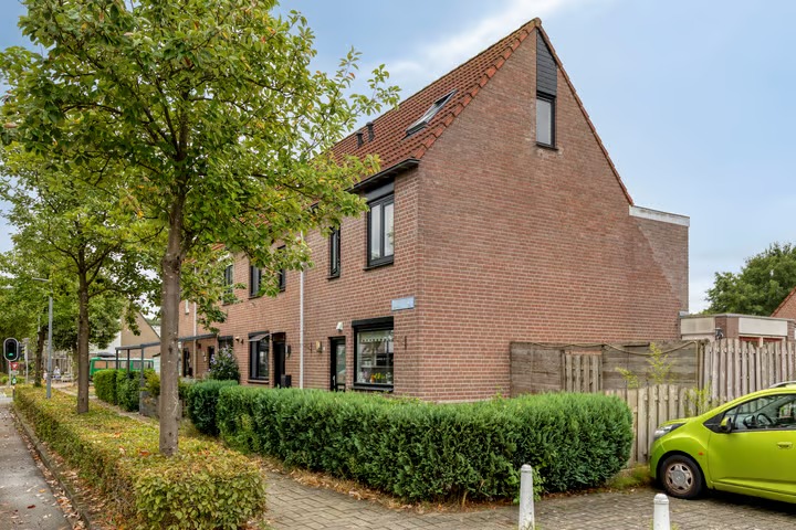Hoekwoning Boven Wijde 22 in Almere