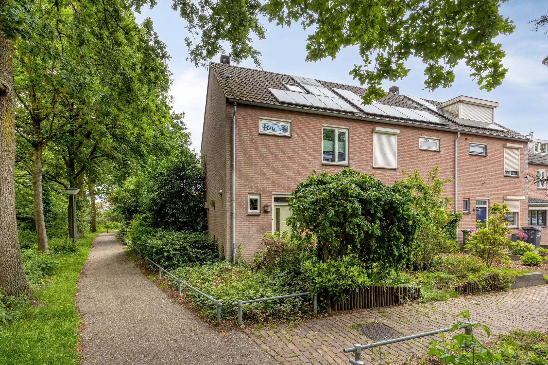 Hoekwoning Leemkuylen 78 in Geldrop