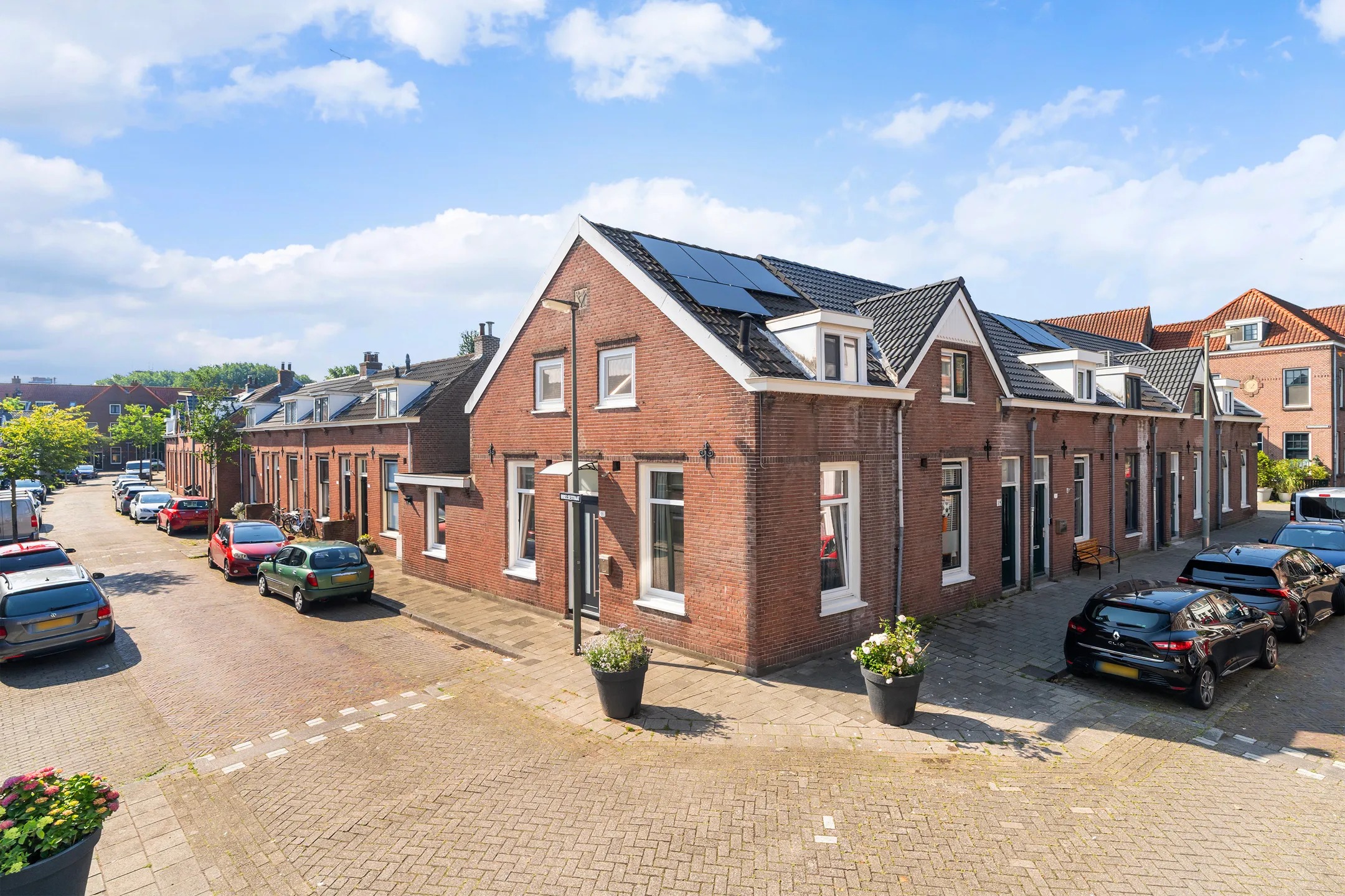 Hoekwoning Brielsestraat 31 in Schiedam