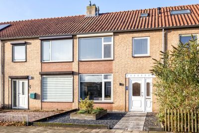 Eengezinswoning, tussenwoning Roerdompstraat 70 in Wijchen