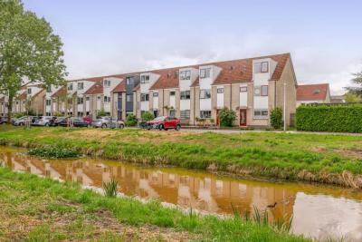 Eengezinswoning, tussenwoning Woubrechterf 36 in Waddinxveen