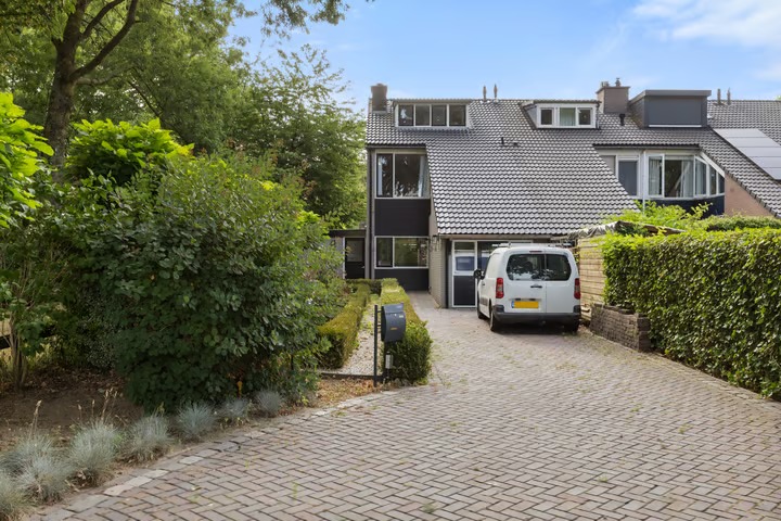 Hoekwoning Weezenhof 5301 in Nijmegen