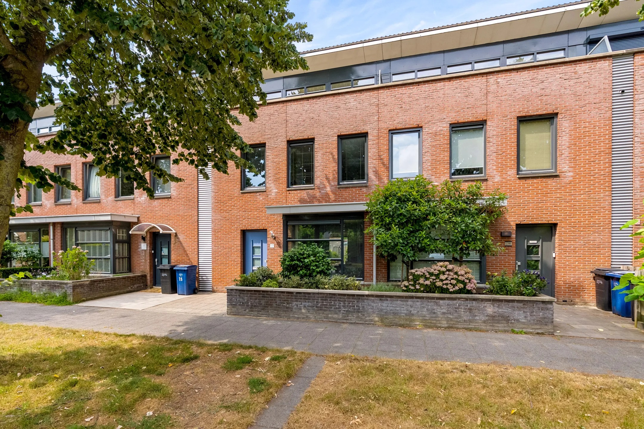 Tussenwoning Picassoweg 17 in Almere
