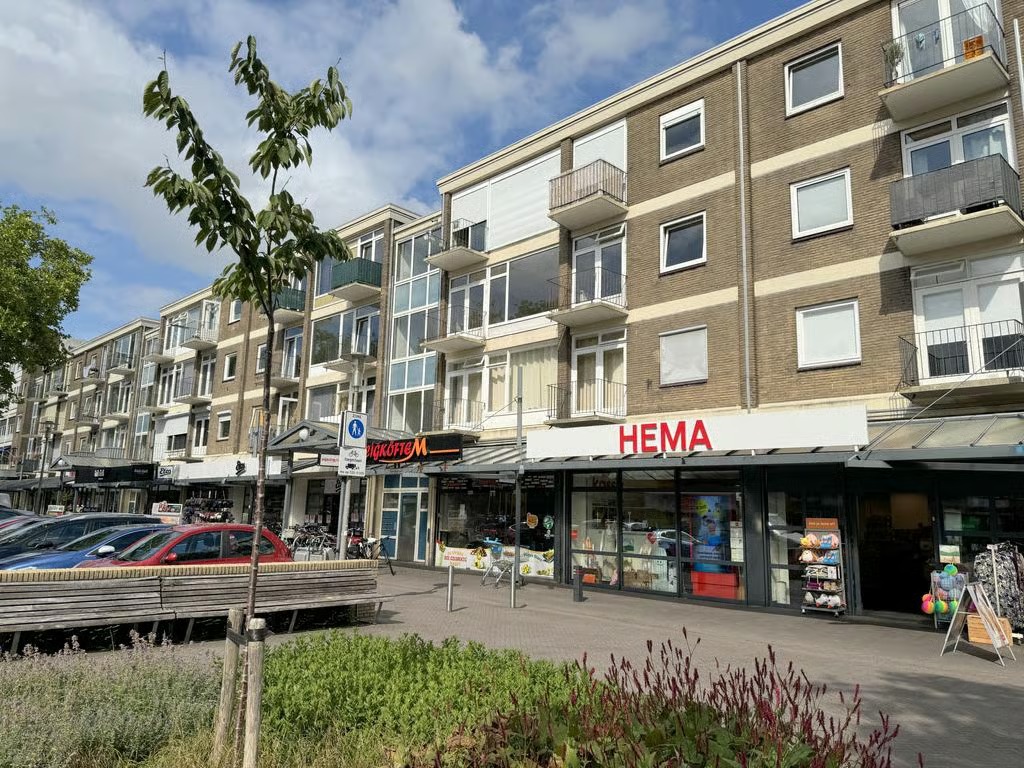 Bovenwoning Adelaarslaan 239 in Apeldoorn