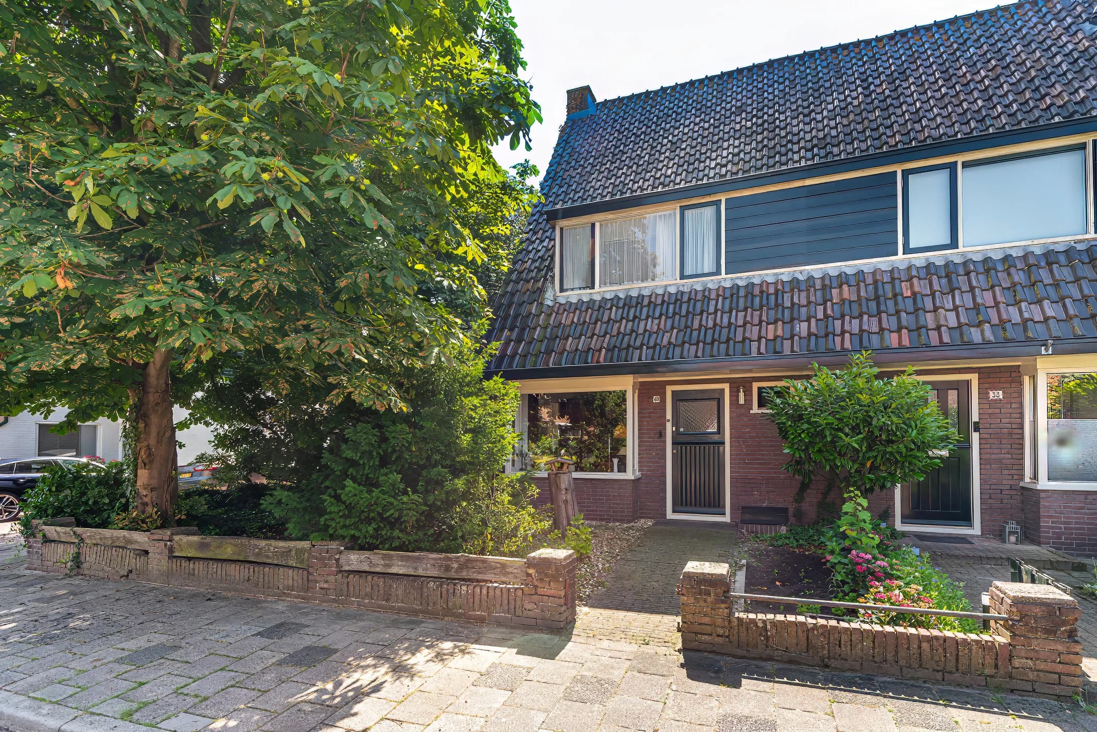 Hoekwoning Bremstraat 40 in Baarn