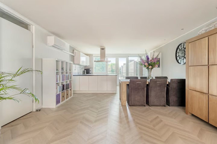 Portiekflat Schoutstraat 19 in Almere