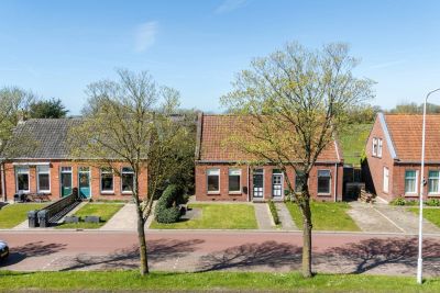 2-onder-1-kapwoning Rijksweg 26 in Jirnsum