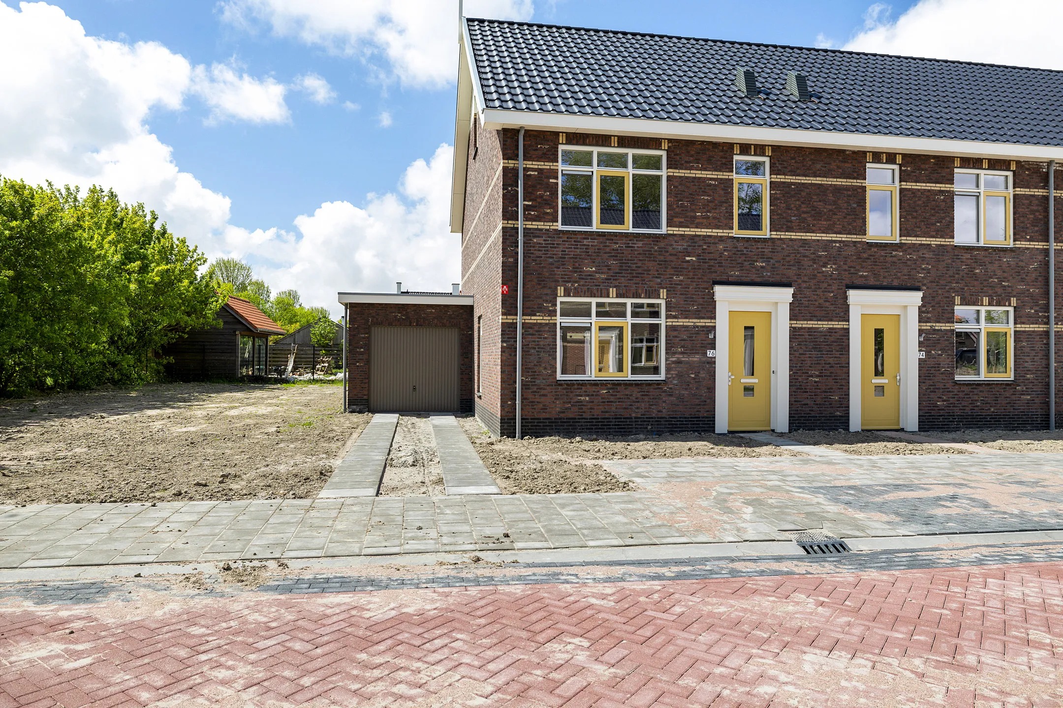 Hoekwoning van Wijngaardenstraat 76 in St.-Jacobiparochie