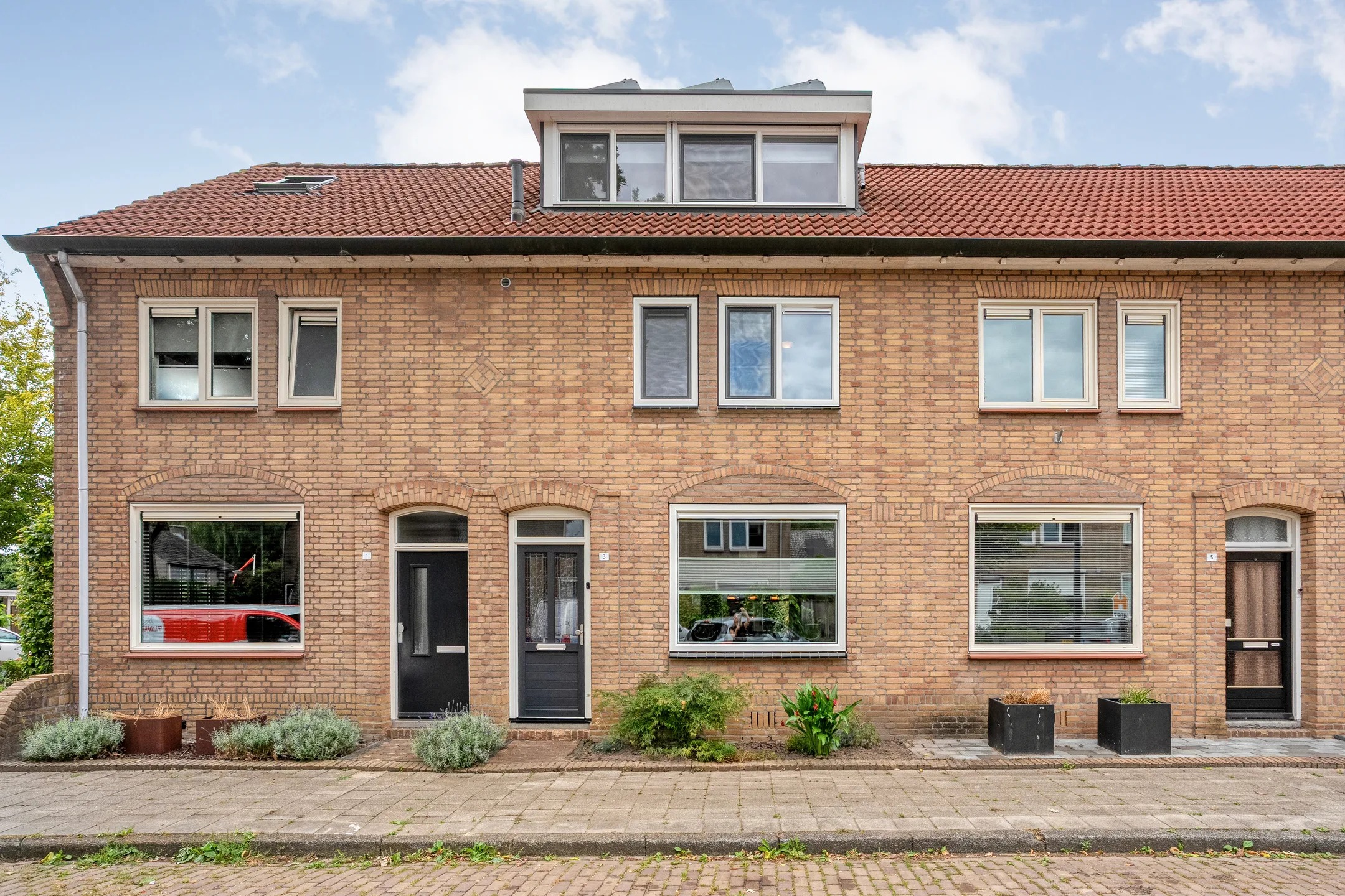 Tussenwoning Vechtstraat 3 in Enschede