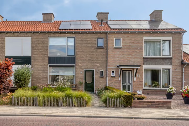 Tussenwoning Achterstraat 22 in Echteld
