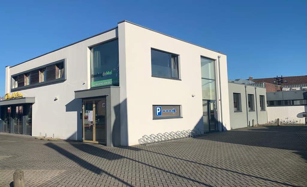Portiekflat Rijksweg 109 B in Malden