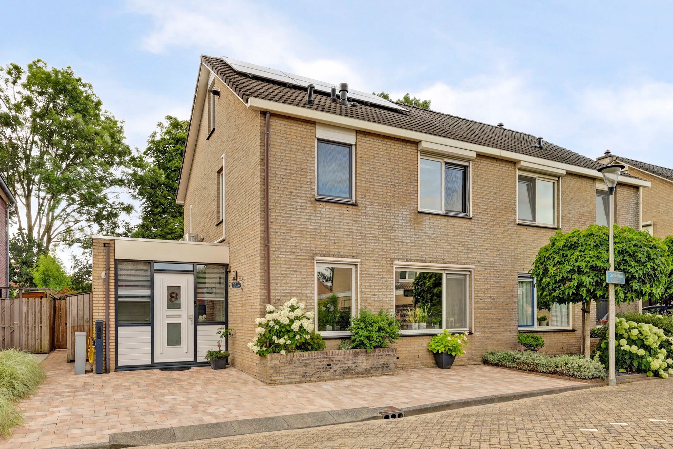 2-onder-1-kapwoning Cochiuslaan 8 in Leerdam