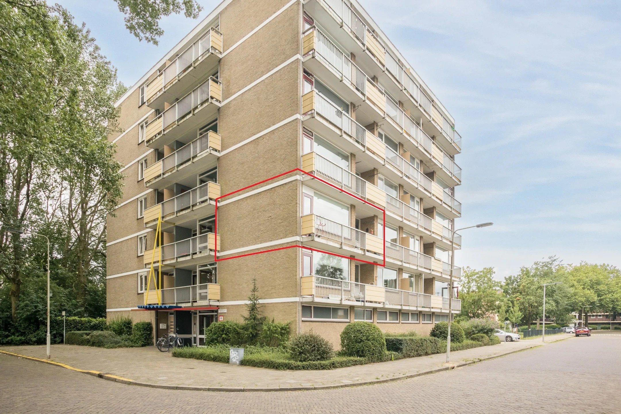 Portiekflat Hakfortlaan 28 2 in Arnhem
