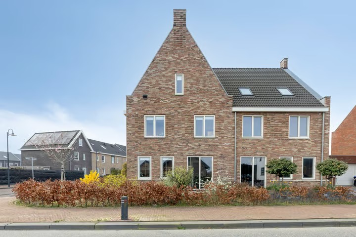 2-onder-1-kapwoning Goese Dieplaan 14 in Goes