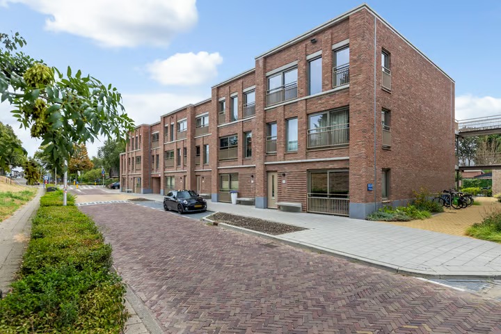 Galerijflat Ooststraat 92 in Oud-Beijerland