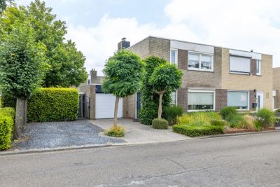 2-onder-1-kapwoning Heggerank 1 in Brunssum