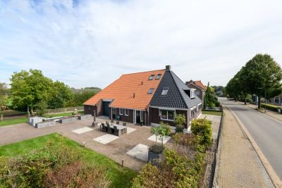 Woonboerderij, vrijstaande woning Jousterweg 133 in Oudehaske