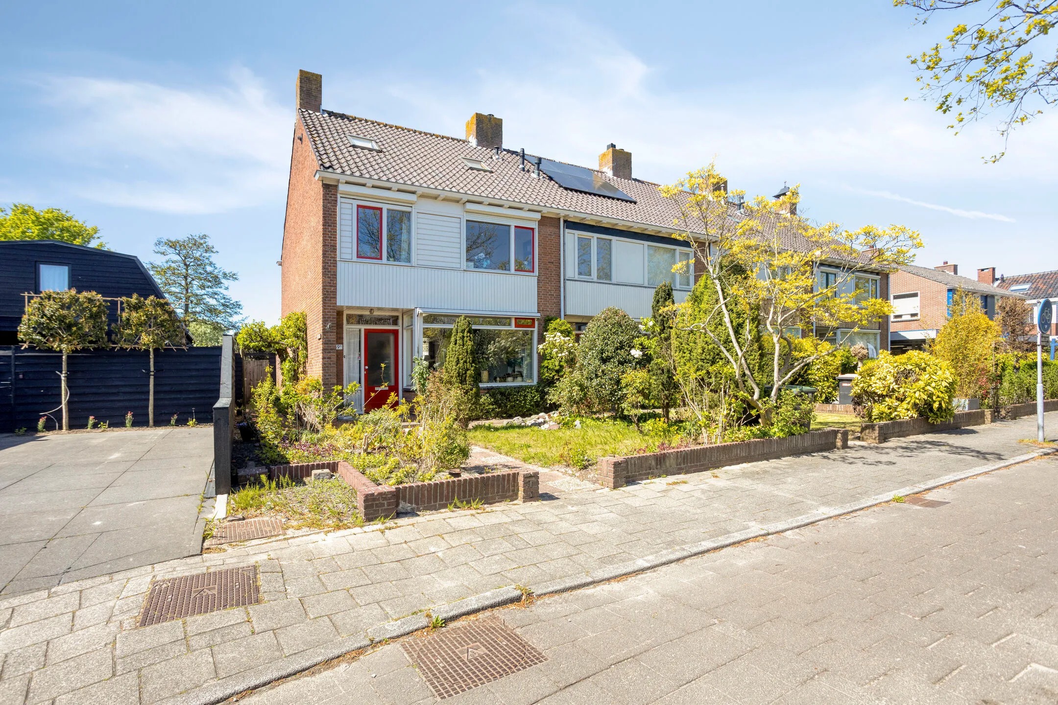 Hoekwoning Kennemerstraatweg 259 a in Heiloo