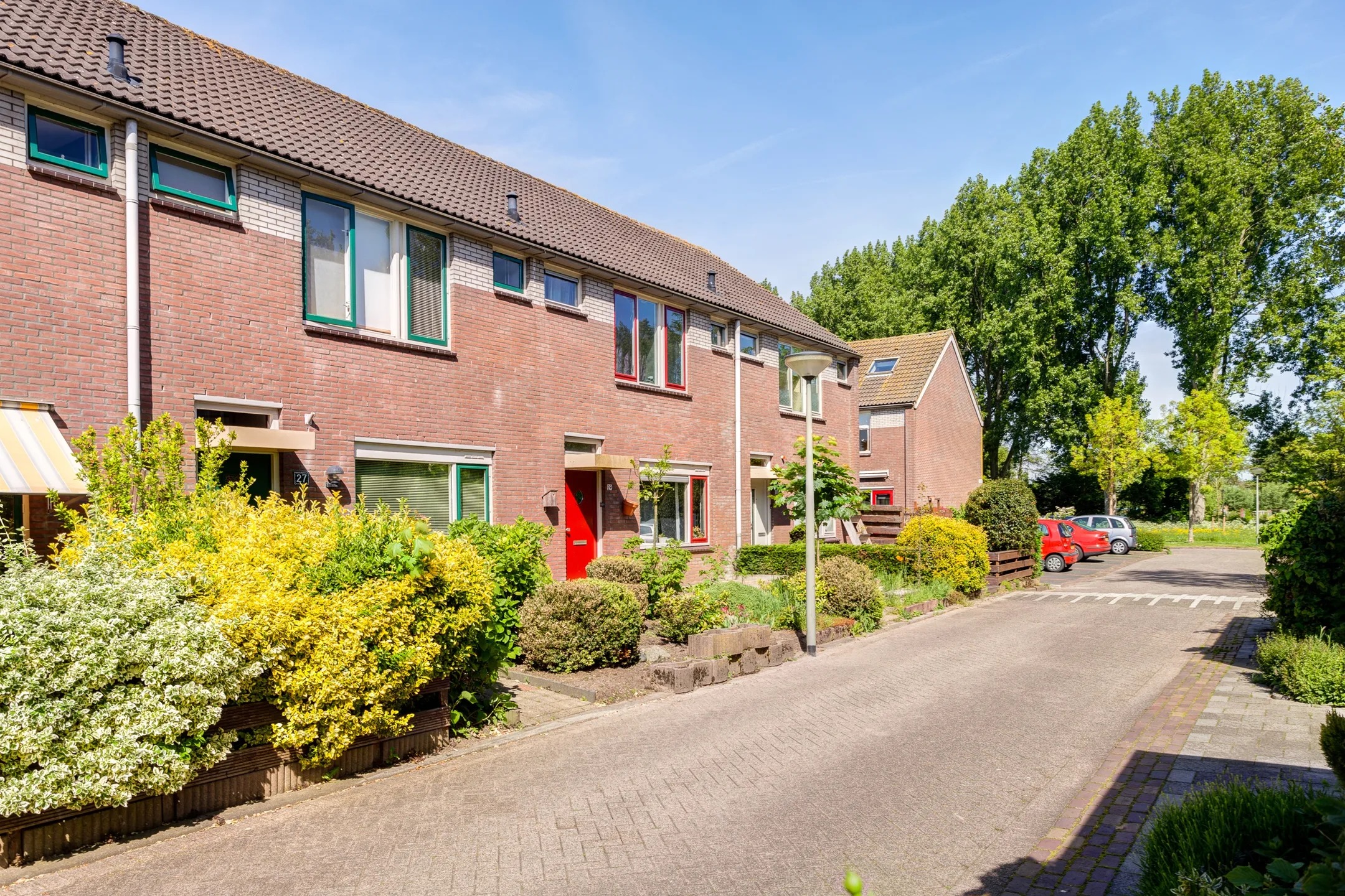 Tussenwoning Lemsterlandhoeve 27 in Vlaardingen