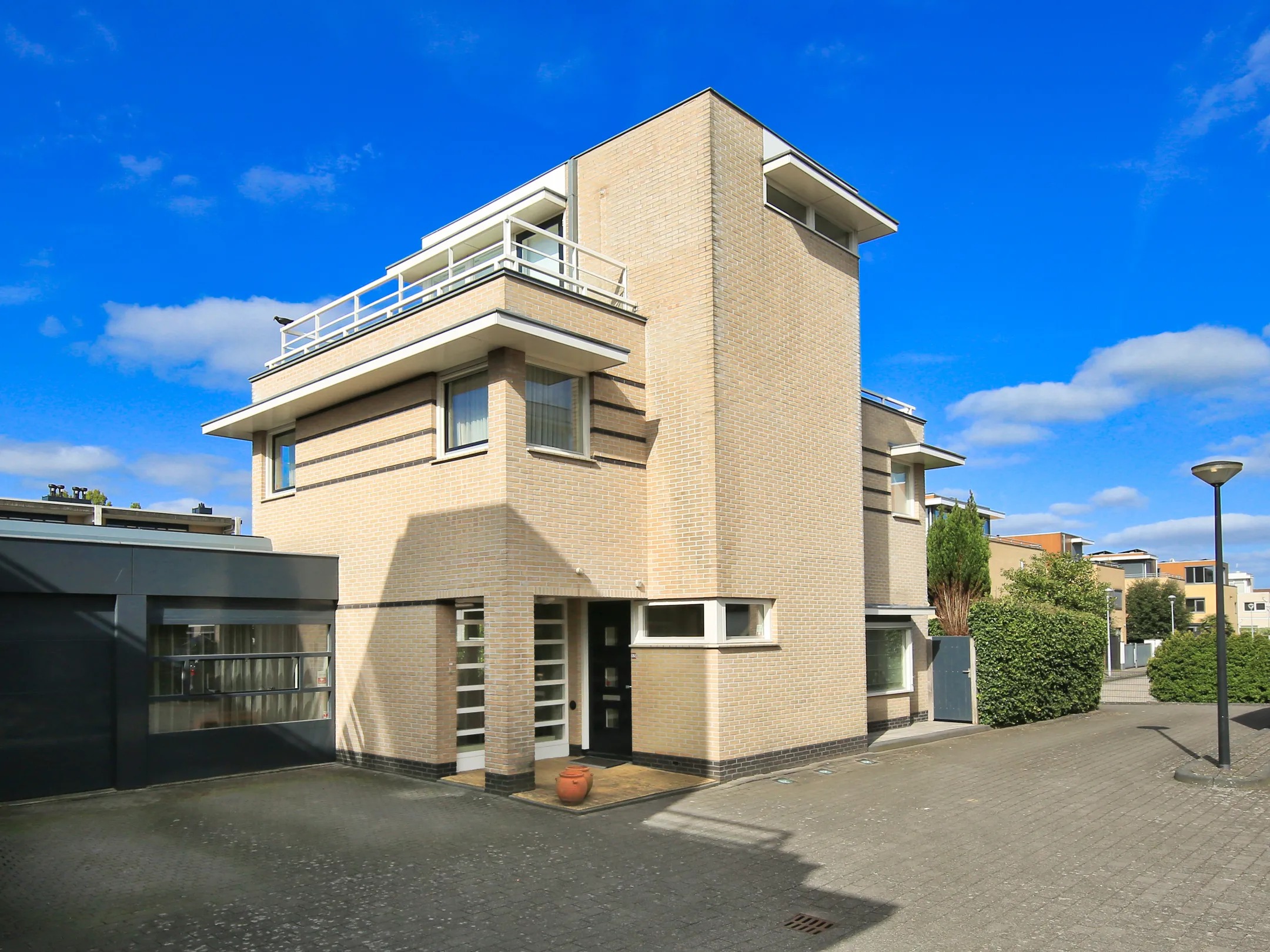 Vrijstaande woning Goudsbloemlaan 15 in Badhoevedorp