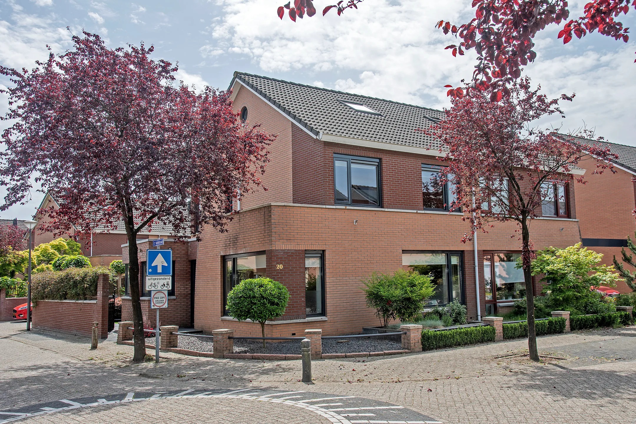 2-onder-1-kapwoning SJ Spanjaardstraat 20 in Borne