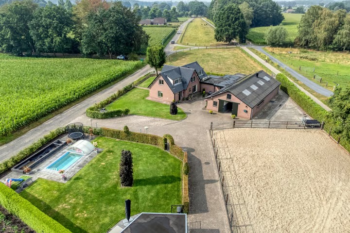 Vrijstaande woning Wapenvelder Kerkweg 1 in Wapenveld