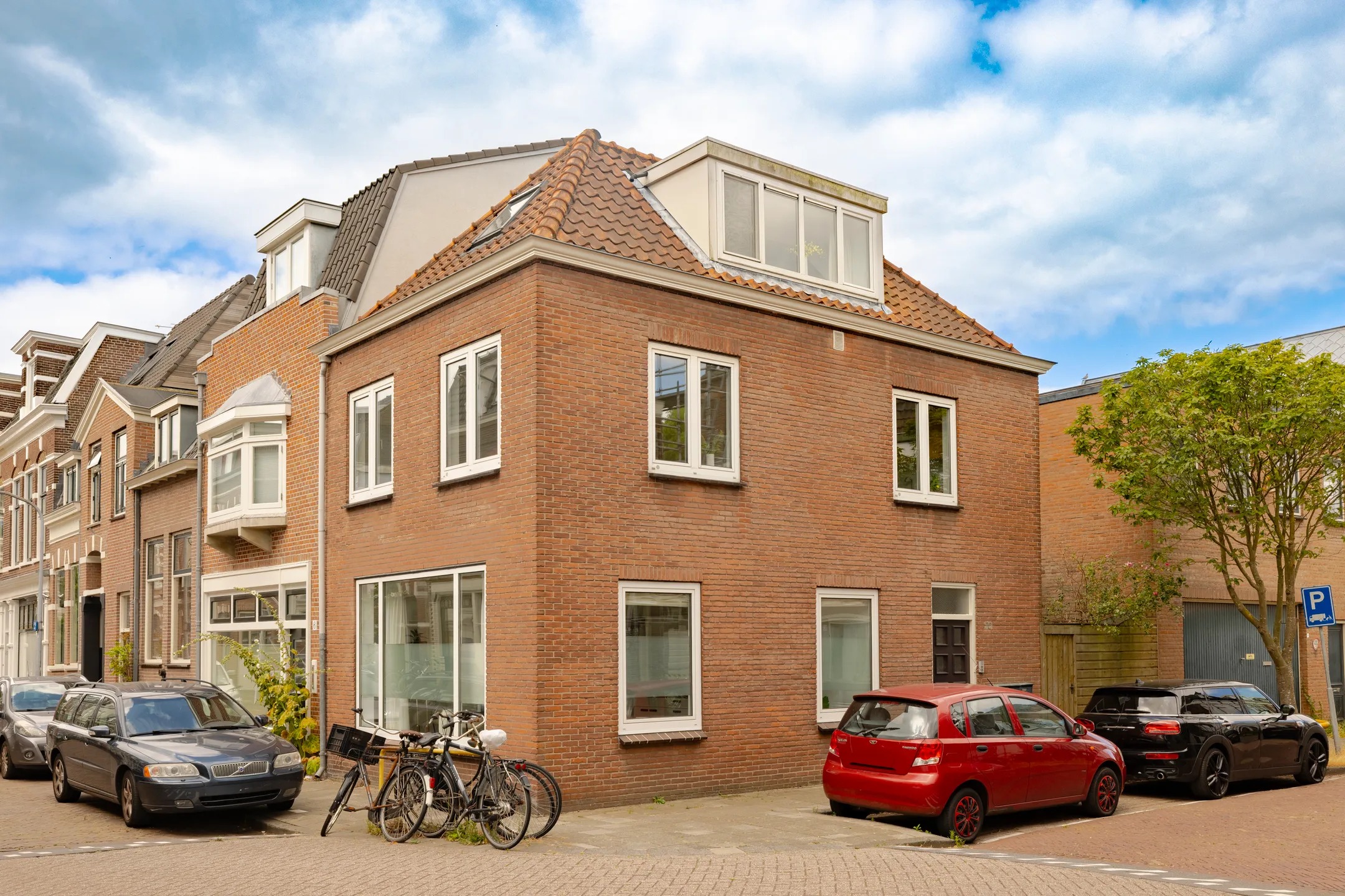 Hoekwoning Gaelstraat 70 in Haarlem