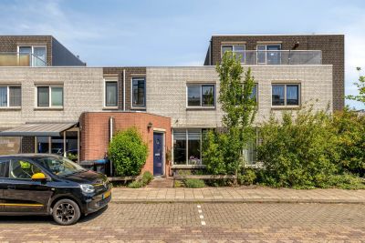 Tussenwoning De Velden 35 in Schiedam