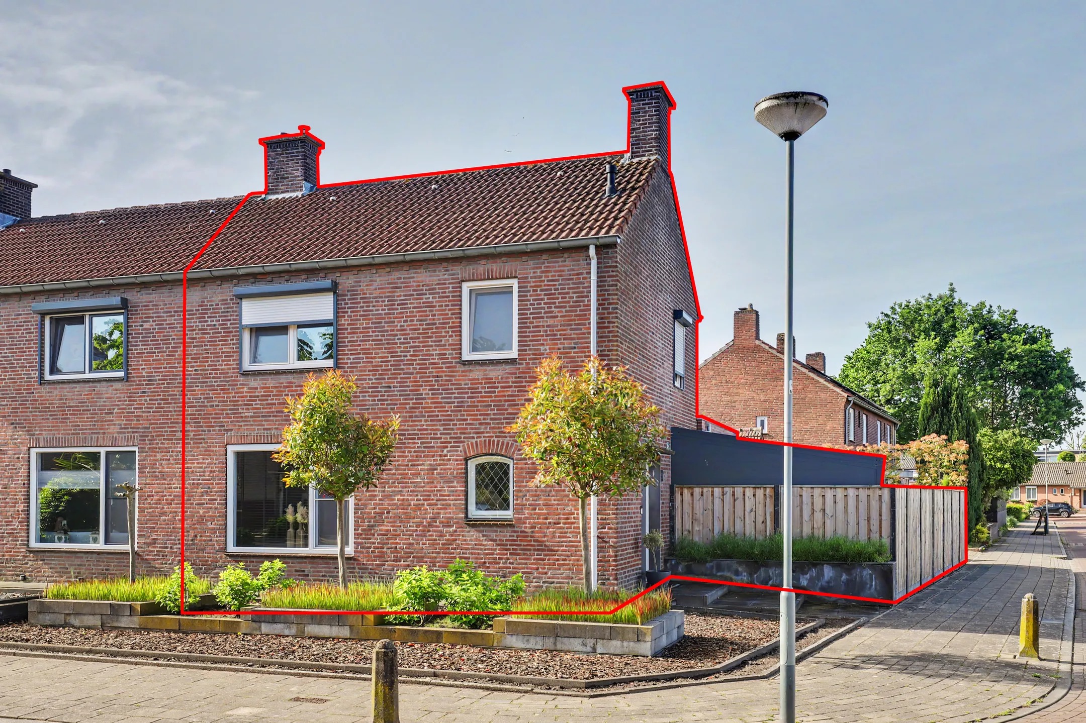 2-onder-1-kapwoning Beatrixstraat 6 in Grubbenvorst