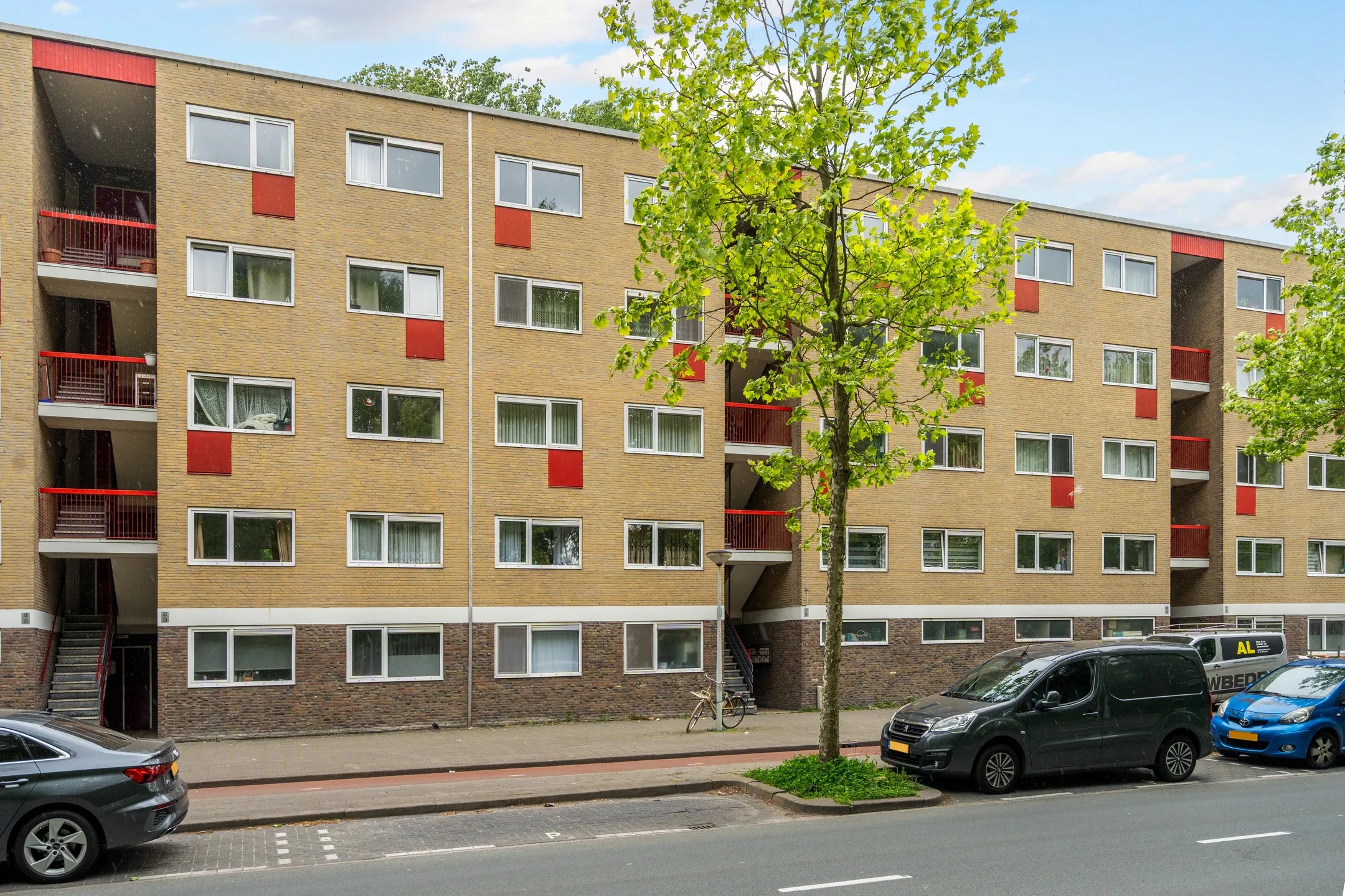 Portiekflat Poelenburg 25 in Zaandam