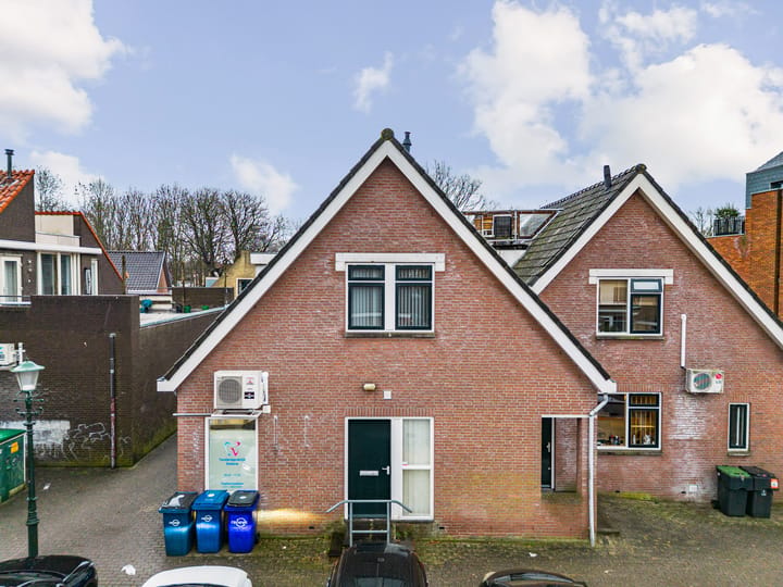Portiekwoning Dorpsstraat 26 in Zoeterwoude