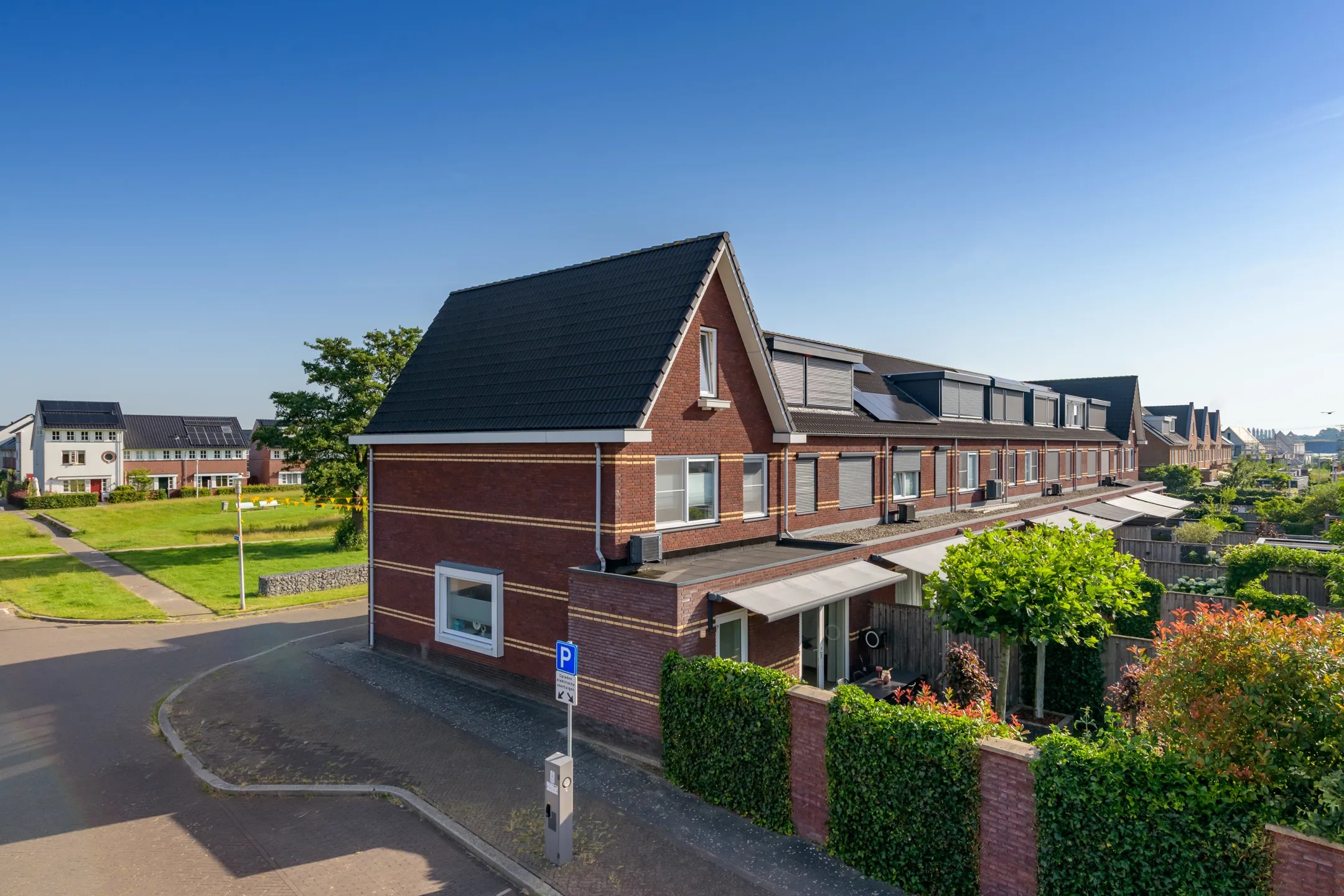 Hoekwoning Kastanjeboleet 48 in Apeldoorn