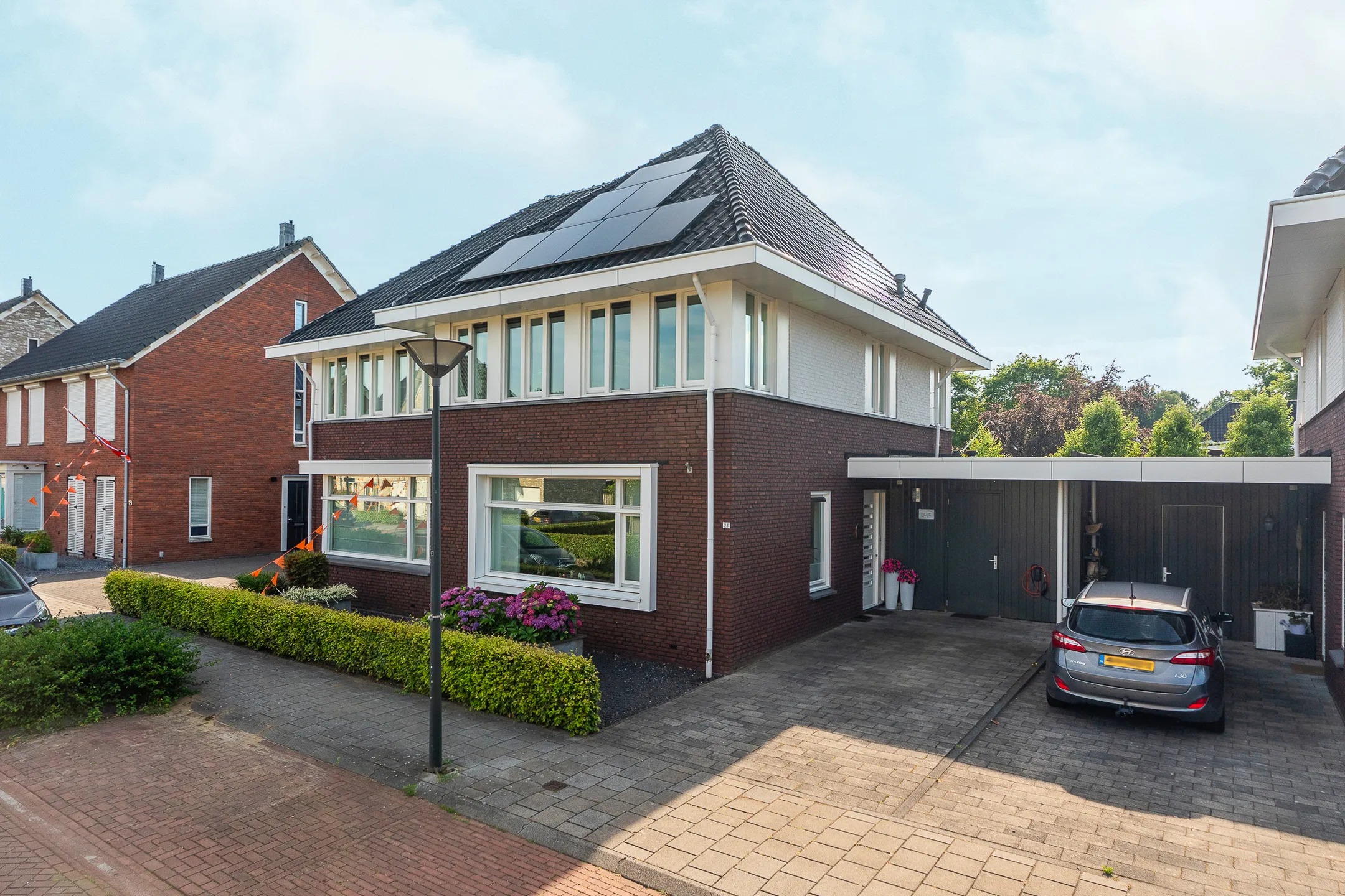 Geschakelde 2-onder-1-kapwoning Morijnenhof 23 in Schaijk