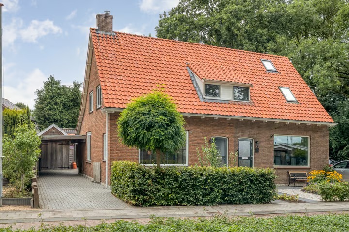 2-onder-1-kapwoning Hoogeveenseweg 28 in Balkbrug