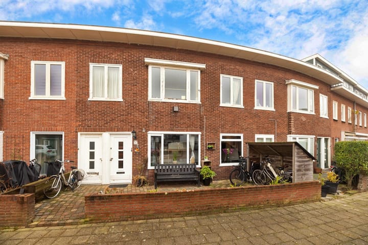 Benedenwoning Pontianakstraat 32 ZW in Haarlem