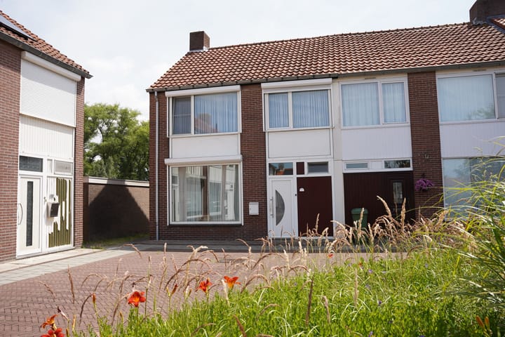 Eengezinswoning, eindwoning Schuttershof 11 Sluis