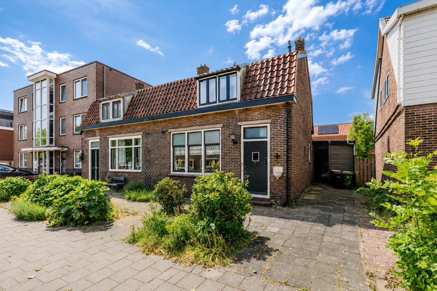 2-onder-1-kapwoning Zaandammerstraat 46 in Wormer