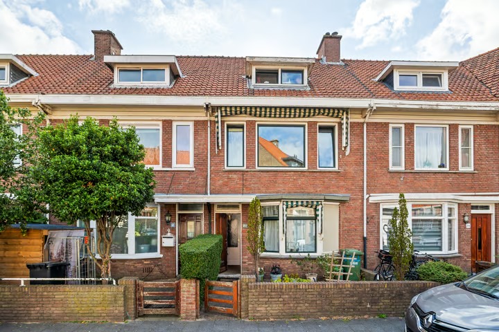 Tussenwoning Miquelstraat 22 in Den Haag