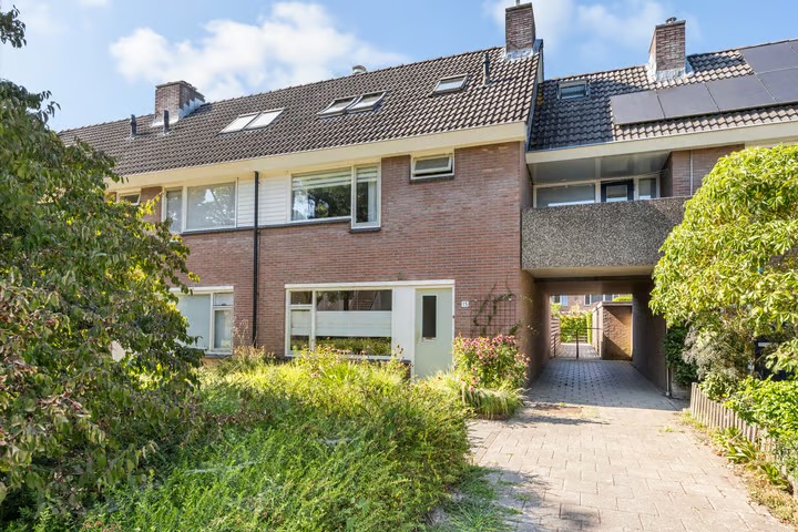 Hoekwoning Lynnerkamp 15 in Zwolle