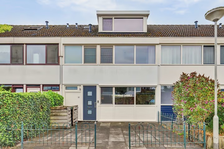 Tussenwoning Dillenburglaan 53 in Goes