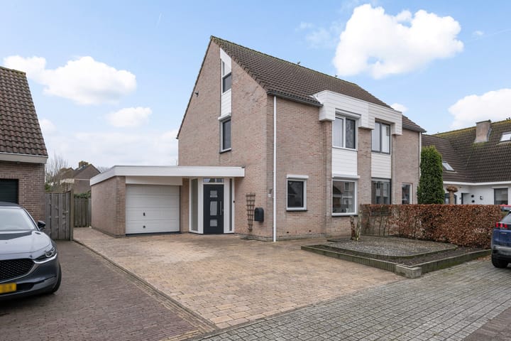 2-onder-1-kapwoning Meanderlaan 206 Tholen