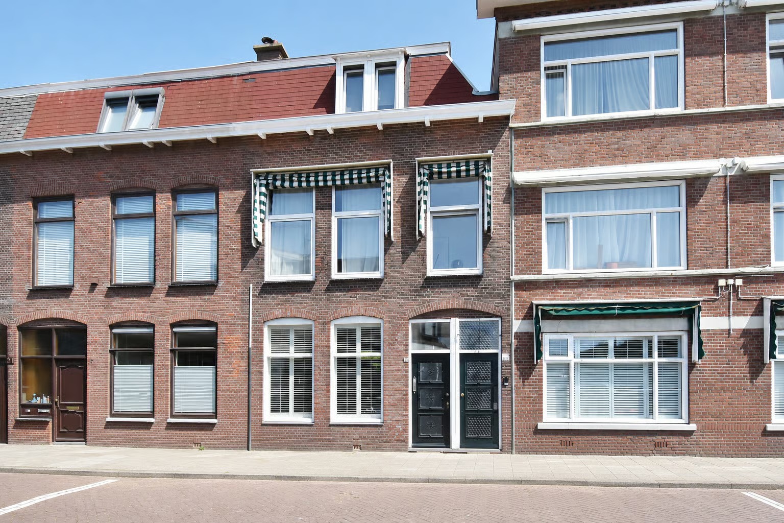 Benedenwoning Van Foreeststraat 15 in Den Haag
