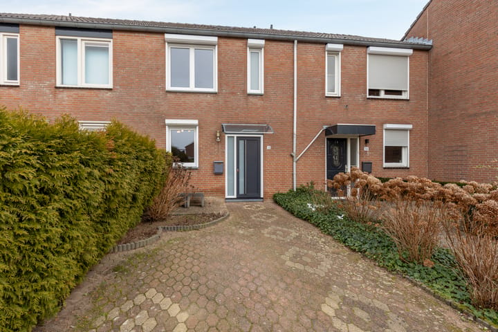 Tussenwoning Abraham Kuyperstraat 14 in Sittard