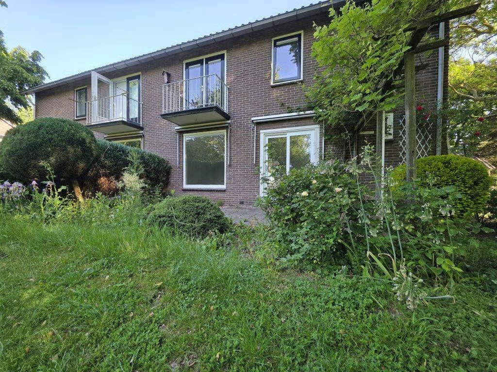 Hoekwoning Prof. Feldmannweg 2 in Zwolle