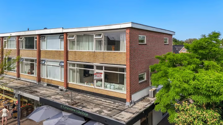 Bovenwoning Kerkstraat 37 in Buitenpost