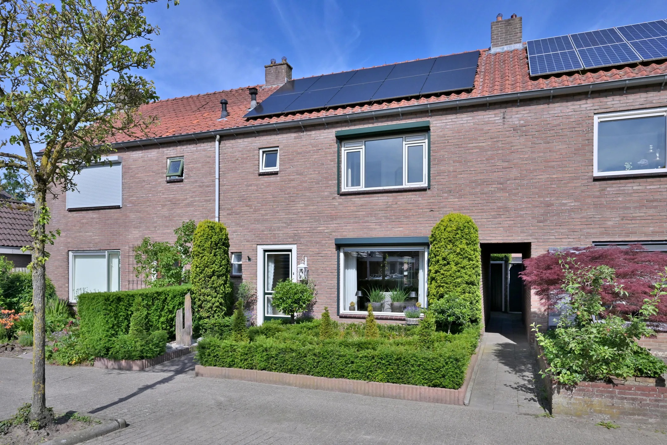 Tussenwoning Dahliastraat 3 in Olst