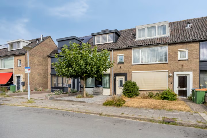 Tussenwoning Aalststraat 30 in Breda