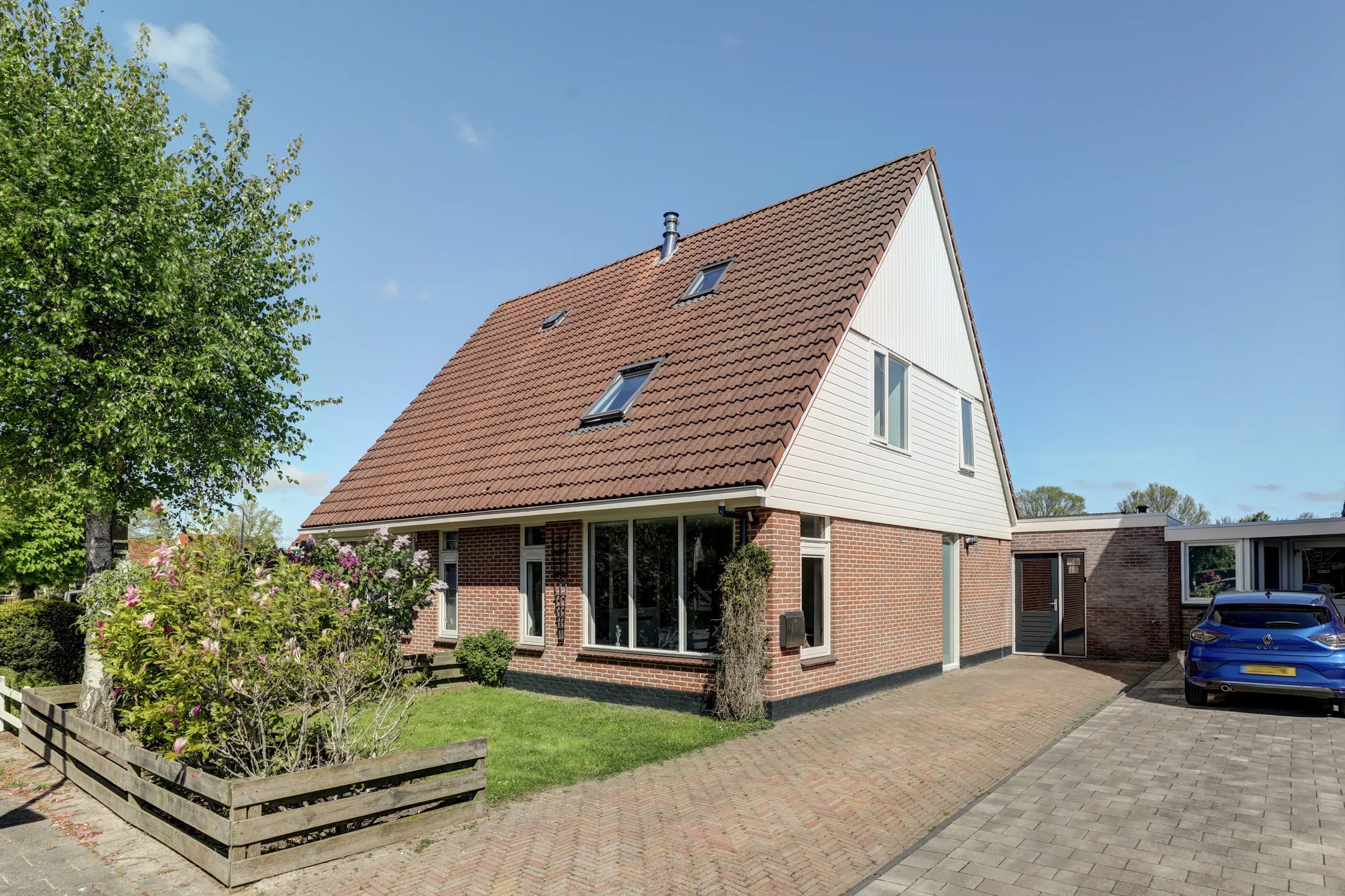 2-onder-1-kapwoning Fonteinstraat 5 in Midlum